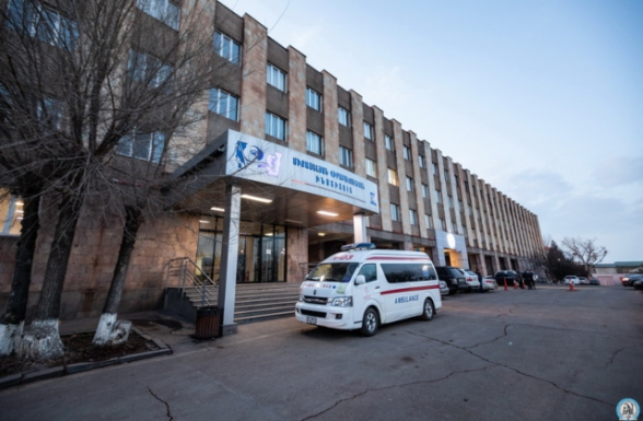 Երևանում նորակառույց շենքի 6-րդ հարկից 24-ամյա երիտասարդ է ցած ընկել